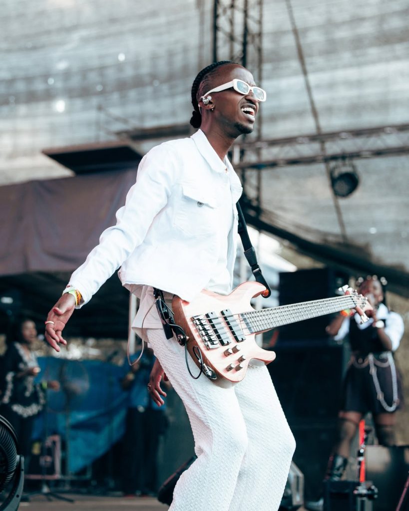 Tems Blankets And Wine 